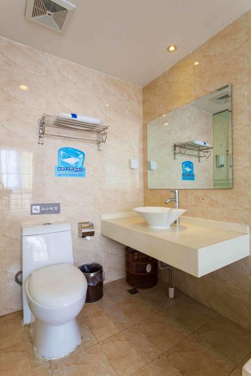 7Days Inn Dalian Gangwan Square Station Port الغرفة الصورة