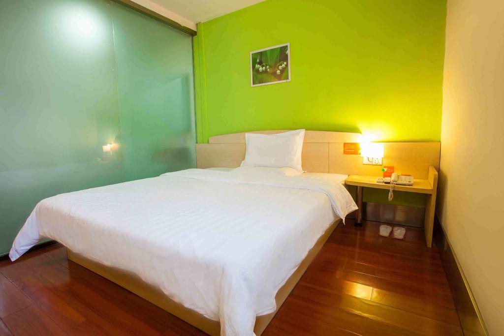 7Days Inn Dalian Gangwan Square Station Port الغرفة الصورة