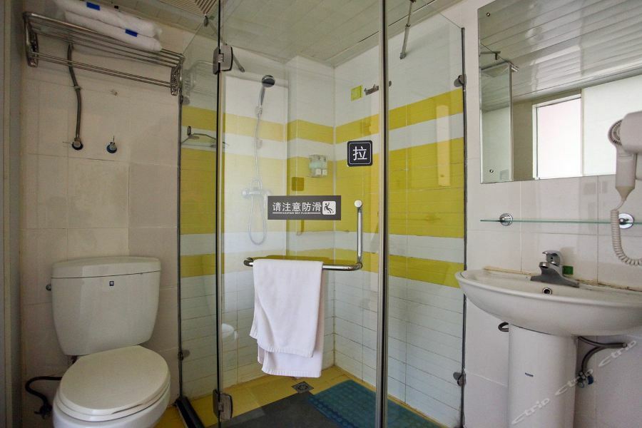 7Days Inn Dalian Gangwan Square Station Port المظهر الخارجي الصورة